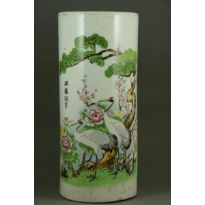 https://antyki-urbaniak.pl/2538-16141-thickbox/vase-with-herons-early-twentieth-century.jpg