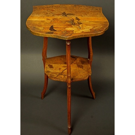 Intarsjowany stolik secesyjny. Sygn. P.B. 70cm x 45cm x 47cm