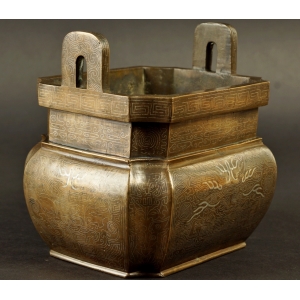 https://antyki-urbaniak.pl/3661-28521-thickbox/ritual-vessels-signed-bronze-silver-china-19th-20th-century-.jpg