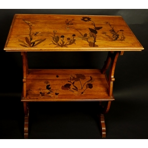 https://antyki-urbaniak.pl/3934-29687-thickbox/two-level-table-emile-gale-france-nancy-art-nouveau-1885-1895.jpg