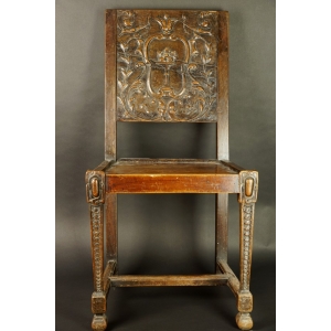 https://antyki-urbaniak.pl/3957-29955-thickbox/chair-walnut-17th-century.jpg
