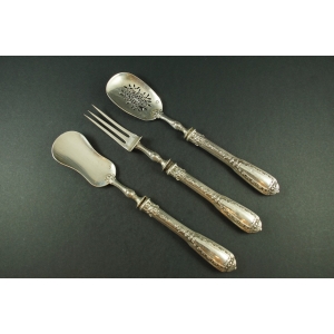 https://antyki-urbaniak.pl/4462-36730-thickbox/cutlery-set-for-appetizers-france-1884-1910.jpg