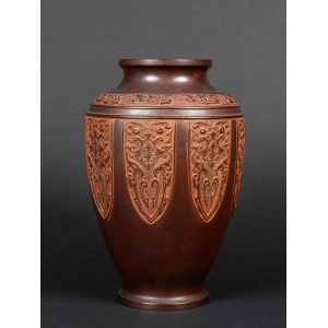 https://antyki-urbaniak.pl/4498-37067-thickbox/-archaic-vase-patinated-bronze-japan-meiji-era-1868-1912.jpg