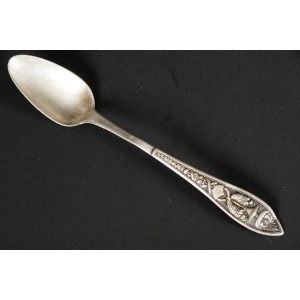https://antyki-urbaniak.pl/4687-39253-thickbox/table-spoon-silver-classicism-early-19th-century.jpg
