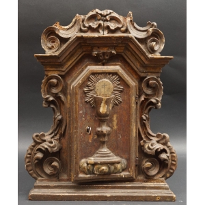 https://antyki-urbaniak.pl/4841-40754-thickbox/tabernaculum-wood-18th-century.jpg
