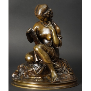 https://antyki-urbaniak.pl/4921-41601-thickbox/lady-in-the-bath-patinated-bronze-19th-century.jpg