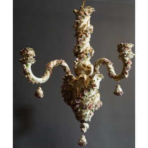https://antyki-urbaniak.pl/4967-41975-thickbox/chandelier-with-a-porcelain-frame-19th-century.jpg