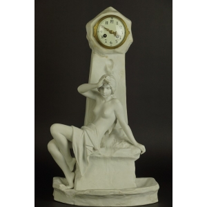 https://antyki-urbaniak.pl/4986-42169-thickbox/the-clock-with-the-water-nymph-e-villanis-france-2nd-half-of-the-19th-century.jpg