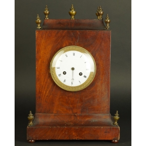 https://antyki-urbaniak.pl/4989-42215-thickbox/classic-clock-mahogany-veneer-end-of-the-18th-century.jpg