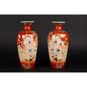 https://antyki-urbaniak.pl/5088-43350-thickbox/-pair-of-colored-vases-satsuma-japan-meiji-era-circa-1900.jpg