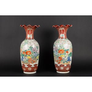 https://antyki-urbaniak.pl/5091-43407-thickbox/-pair-of-large-vases-with-flowers-arita-imari-meiji-era-1868-1912.jpg