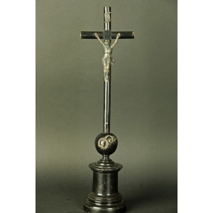 https://antyki-urbaniak.pl/5157-44176-thickbox/crucifix-with-the-fruit-of-sin-stained-wood-19th-century.jpg