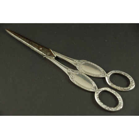GRAPES SCISSORS, silver, France, 19th century