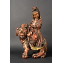 +GUANYIN Z PSEM FOO, Chiny, dynastia Qing, XVII-XVIII w, drewno polichromowane. 